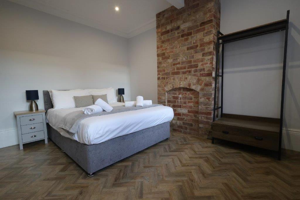 ספלדינג Red Lion Apartments חדר תמונה